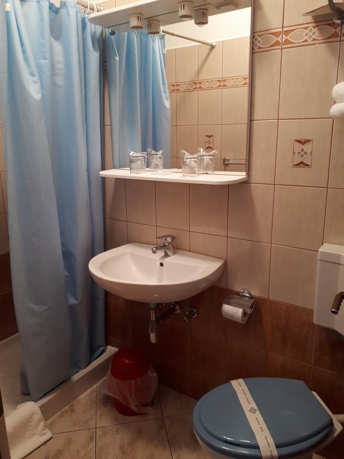 Apartments Lav Пореч Екстериор снимка