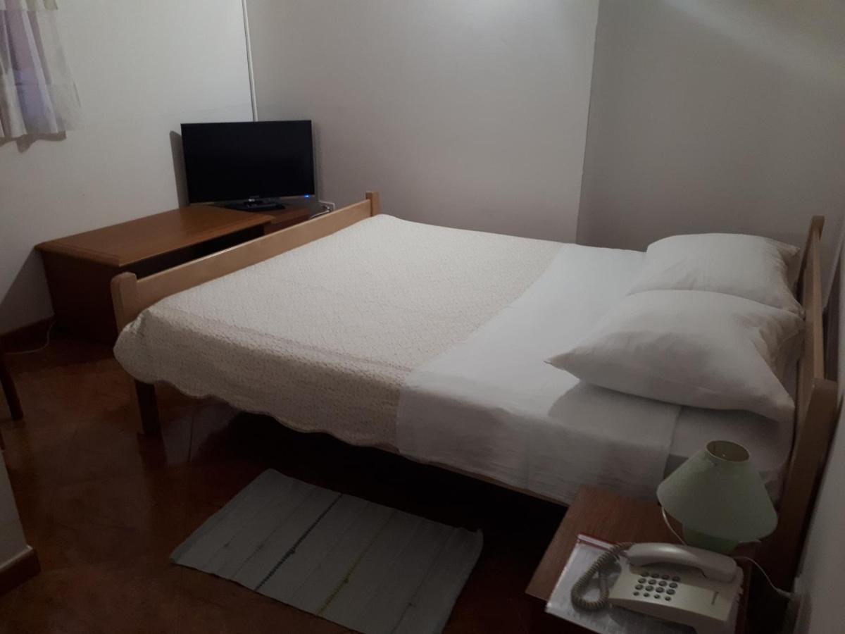 Apartments Lav Пореч Екстериор снимка